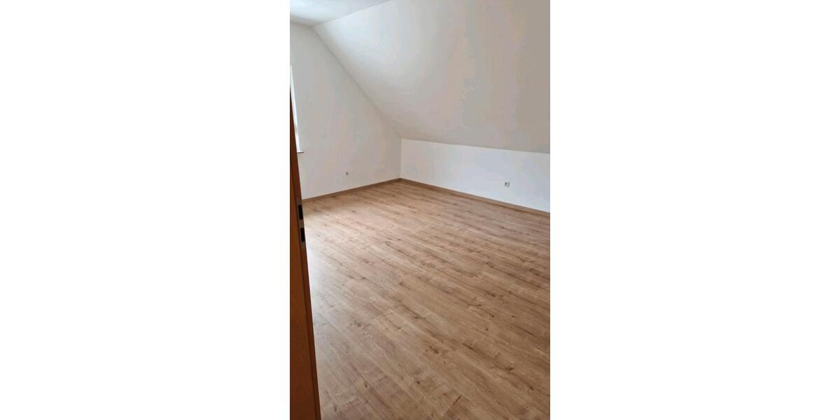 Dachgeschoßwohnung Herzebrock-Clarholz Clarholz - 3.5 Zimmer, 74 m&sup2;, 590&euro; | Angebot:26364791