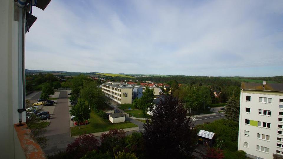 4-RWE, ZH, 4 OG, Balkon+LAN-Netz+Video-Türstation 4 zimmer