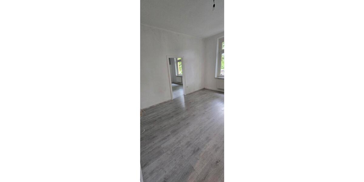 Etagenwohnung Duisburg Duisburg-Mitte - 3 Zimmer, 87 m&sup2;, 850&euro; | Angebot:26618889