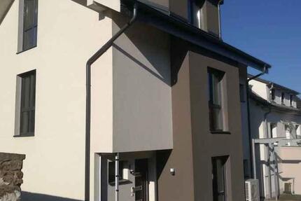 Haus Wächtersbach - 5 Zimmer, 160 m&sup2;, 1.890&euro; | Angebot:26615662