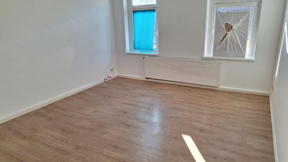 2-Raum Wohnung, provisionsfrei, 1.OG, renoviert 2 zimmer
