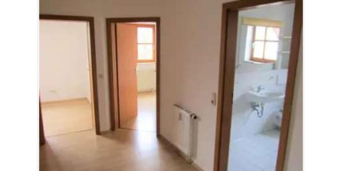 Etagenwohnung Diedorf - 4 Zimmer, 88 m&sup2;, 880&euro; | Angebot:24865803