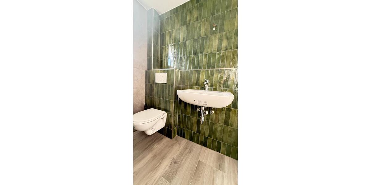 Dachgeschoßwohnung Baiersbronn - 4 Zimmer, 90 m&sup2;, 1.350&euro; | Angebot:26030760