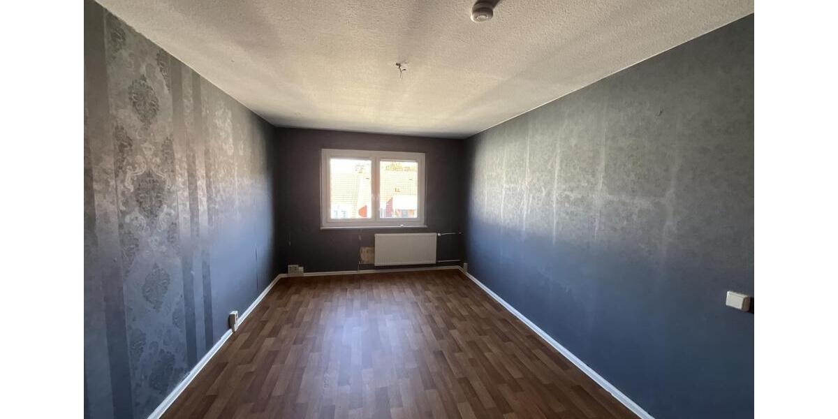 Etagenwohnung Suhl - 3 Zimmer, 72 m&sup2;, 433&euro; | Angebot:26676883