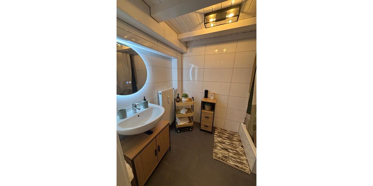 Wohnen auf Zeit Lünen Alstedde - 10 Zimmer, 177 m&sup2;, 15&euro; | Angebot:24789388