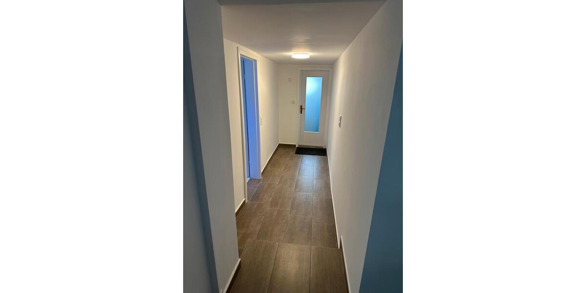 Wohnen auf Zeit Schortens - 6 Zimmer, 180 m&sup2;, 150&euro; | Angebot:26119359