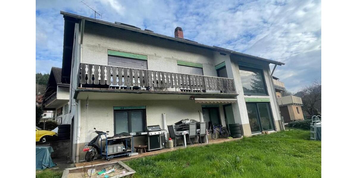 Erdgeschoßwohnung Gernsbach - 3.5 Zimmer, 112 m&sup2;, 1.232&euro; | Angebot:24742872