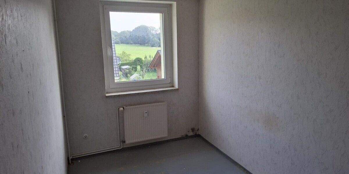 Etagenwohnung Großröhrsdorf - 3 Zimmer, 59 m&sup2;, 470&euro; | Angebot:25798190