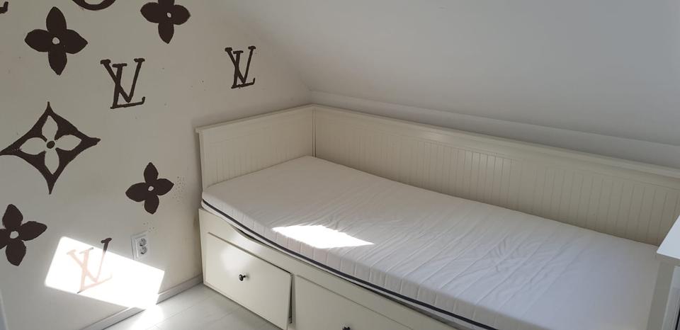 Room with nearly 9 qm for Students 1 zimmer