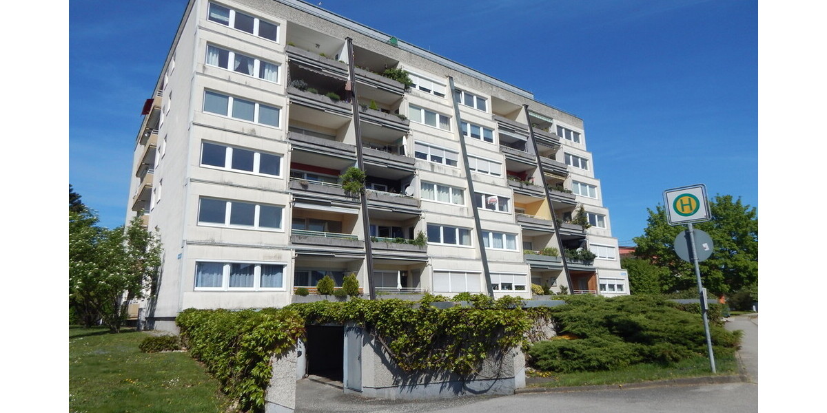 2 Zimmer Mietwohnung mit schönem Bergblick in 83410 Laufen - frei ab 01.09.2026 - Aufzug vorhanden - Etagenwohnung Laufen Laufen | Angebot:26988609