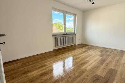 Wohnung Kassel Harleshausen - 4 Zimmer, 90 m&sup2;, 415&euro; | Angebot:27439268