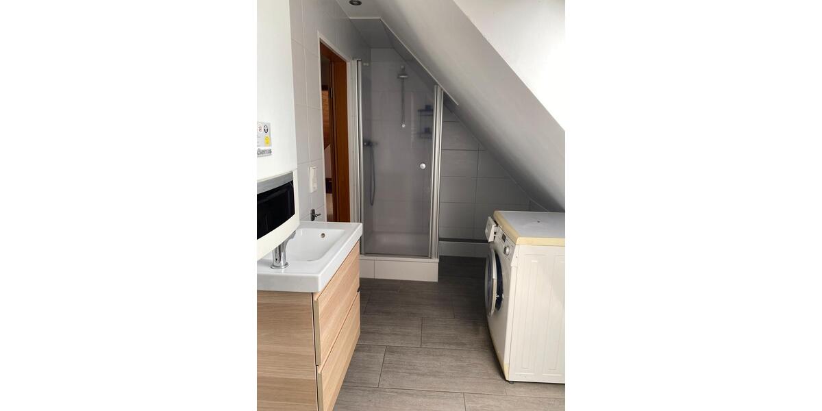 Dachgeschoßwohnung Papenburg - 2 Zimmer, 50 m&sup2;, 420&euro; | Angebot:25378876