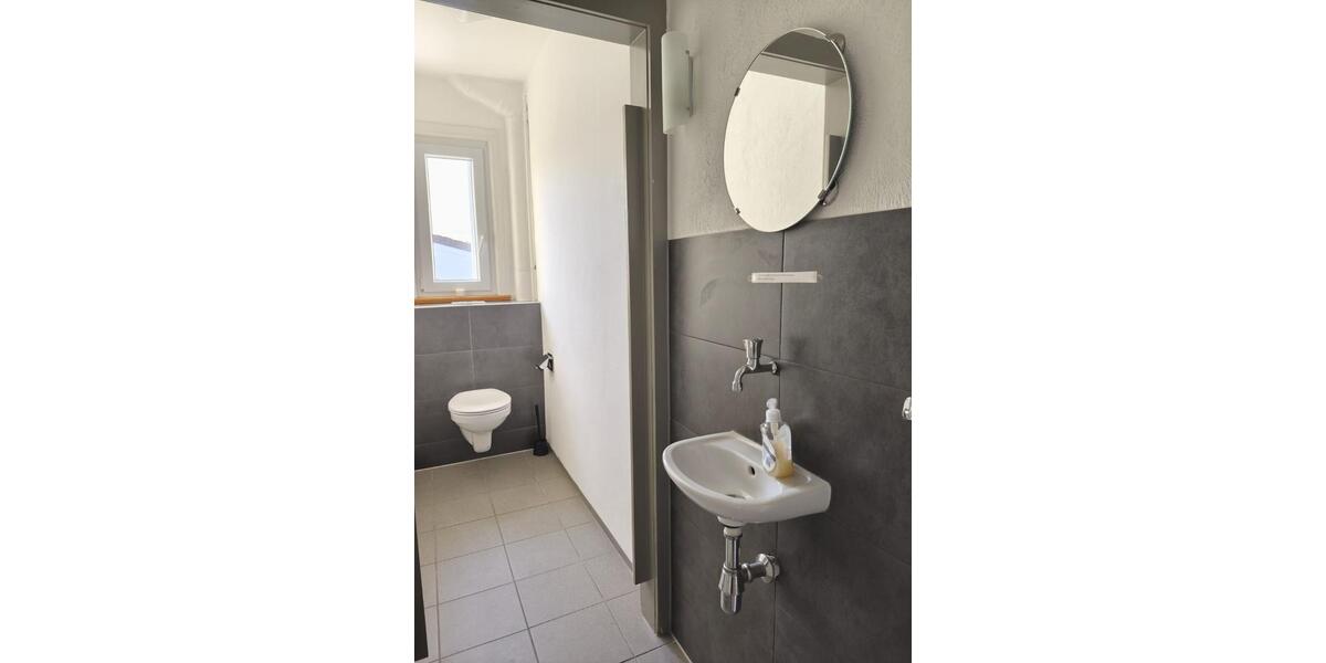 Gewerbeobjekt Hechingen - 750&euro; | Angebot:24423405