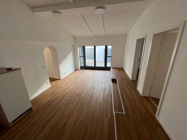 Etagenwohnung Regensburg / Reinhausen Reinhausen - 3 Zimmer, 85 m&sup2;, 1.600&euro; | Angebot:23991921