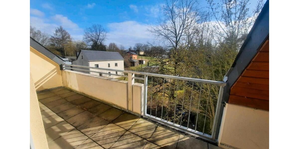 Dachgeschoßwohnung Reichenbach im Vogtland - 1 Zimmer, 44 m&sup2;, 425&euro; | Angebot:26620077