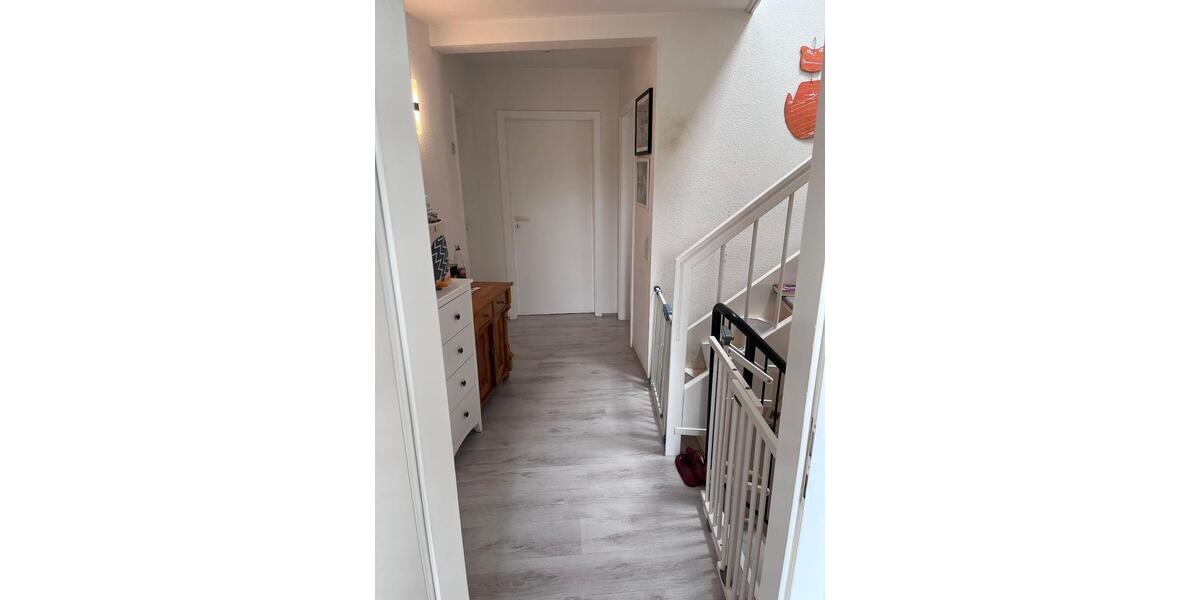 Doppelhaushälfte Diesdorf - 5 Zimmer, 110 m&sup2;, 950&euro; | Angebot:24979279