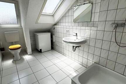 Helle 3-Zimmer-Wohnung im DG | ca. 67?m² | Gepflegter Zustand | Zentral in Cannstatt 3 zimmer