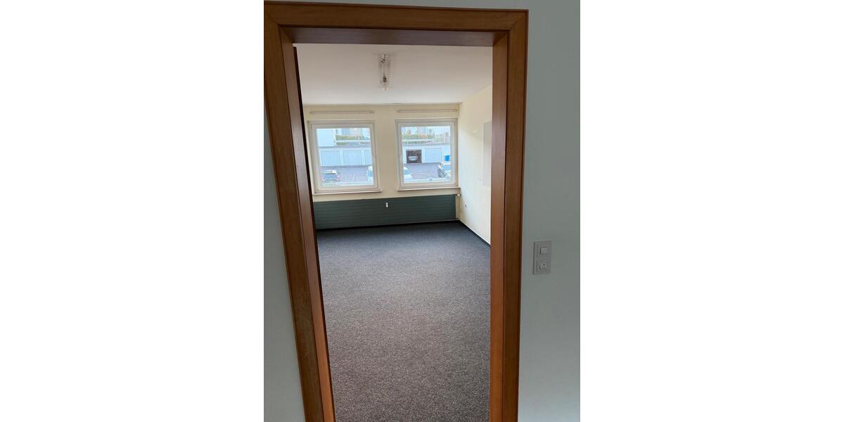 Hochparterre Betzdorf - 5 Zimmer, 110 m&sup2;, 700&euro; | Angebot:24901643