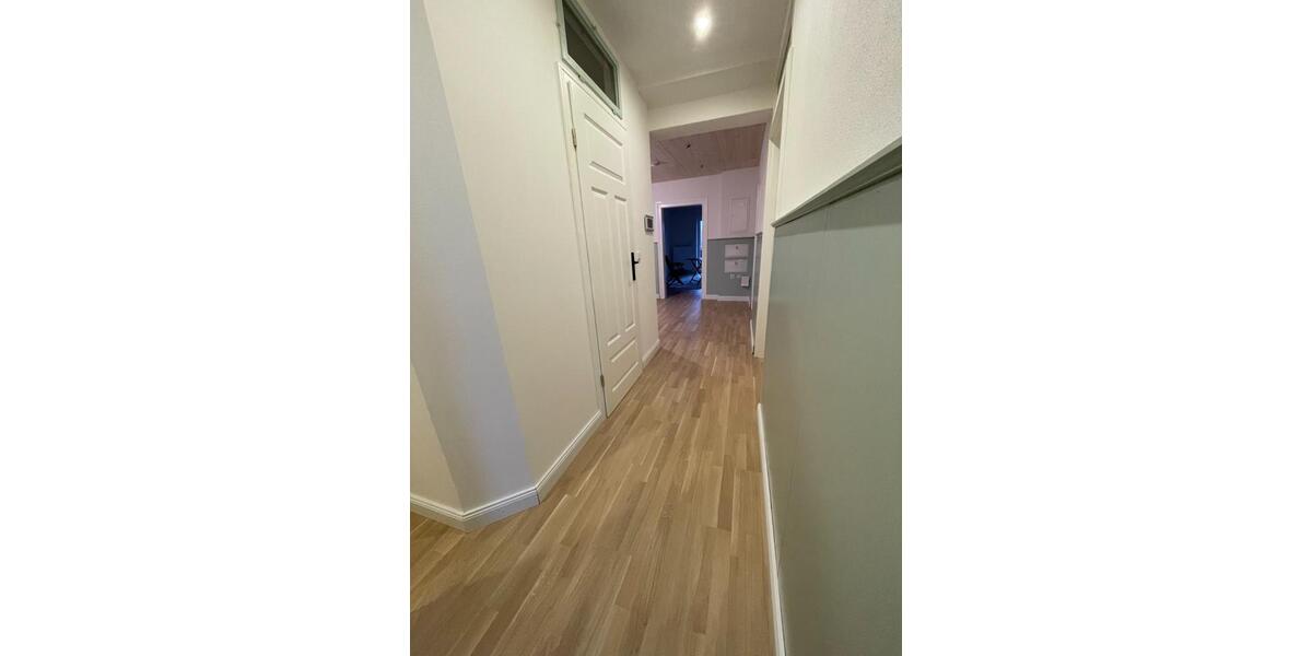 Etagenwohnung Frielendorf - 5 Zimmer, 112 m&sup2;, 950&euro; | Angebot:25840197