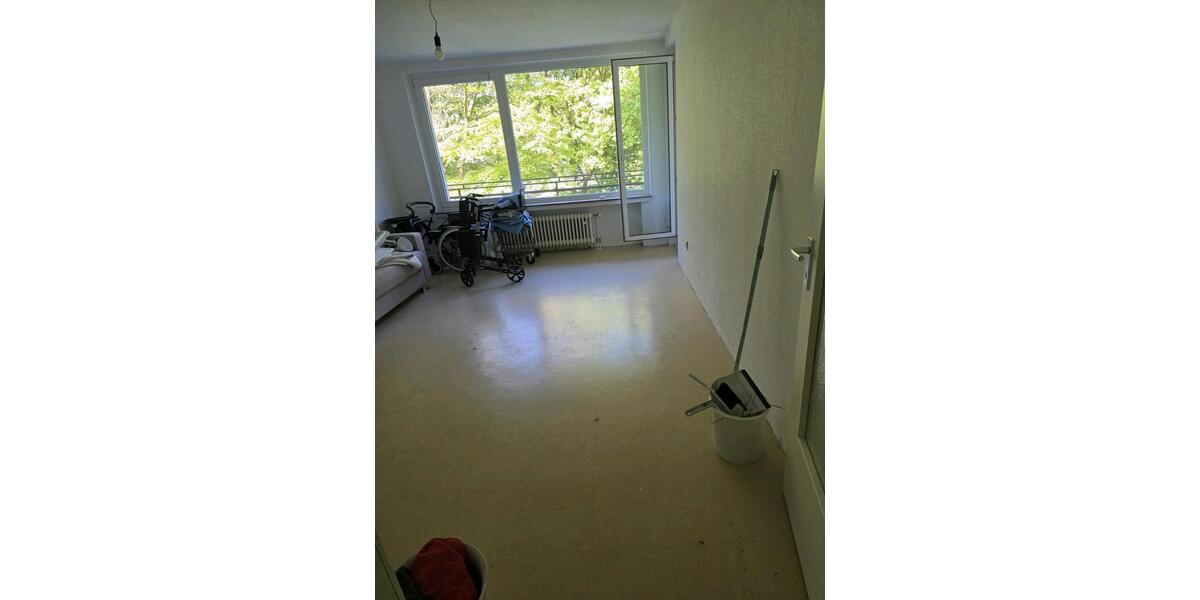 Etagenwohnung Wuppertal - 2 Zimmer, 65 m&sup2;, 755&euro; | Angebot:26462849