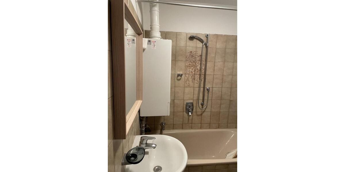 Etagenwohnung Würzburg Steinbachtal - 2 Zimmer, 33 m&sup2;, 480&euro; | Angebot:26225243