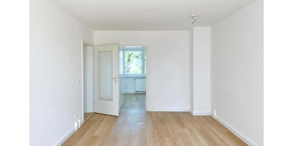 Hochparterre Bützow - 4 Zimmer, 72 m&sup2;, 935&euro; | Angebot:26169439