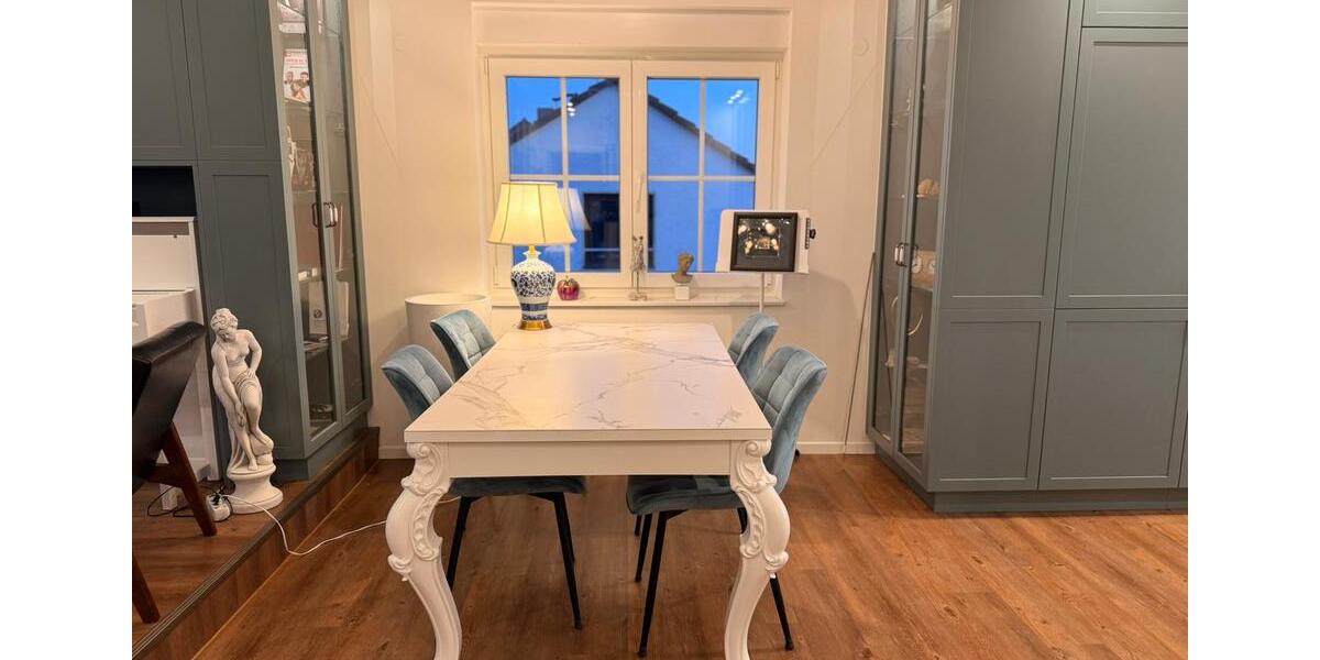 Exklusive, vollmöblierte Penthouse-Wohnung mit luxuriöser Ausstattung nahe Düsseldorf zimmer