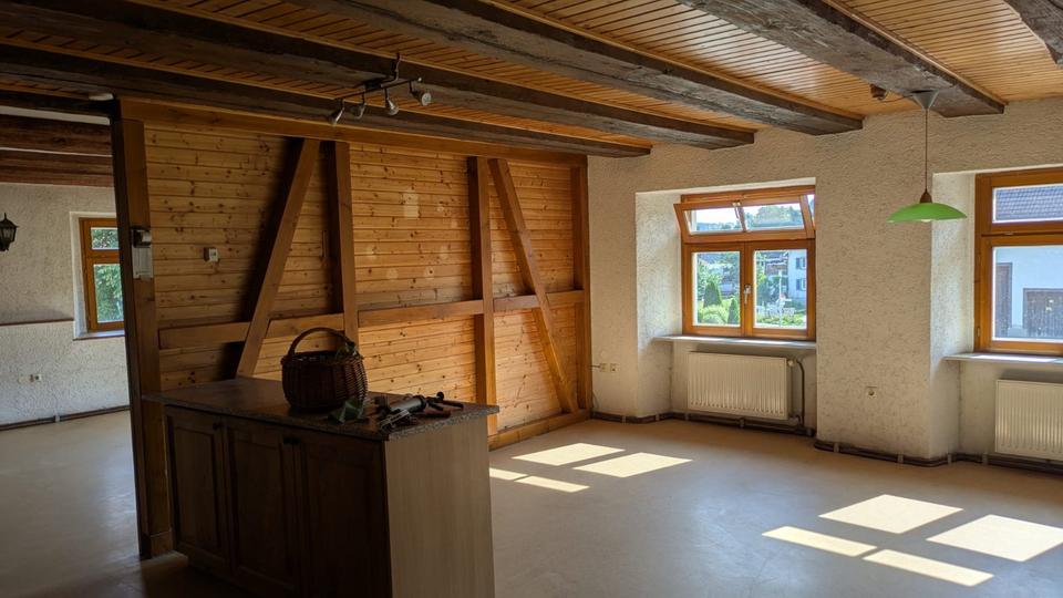 Etagenwohnung Geisingen - 5.5 Zimmer, 192 m&sup2;, 1.000&euro; | Angebot:25375010