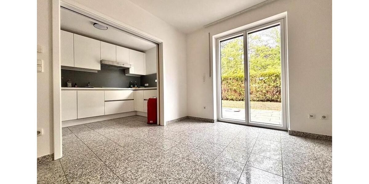 Doppelhaushälfte München Sendling-Westpark - 5 Zimmer, 172 m&sup2;, 3.400&euro; | Angebot:26579077