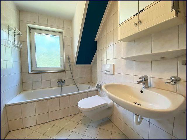 Maisonettenwohnung Wackersdorf - 4 Zimmer, 103 m&sup2;, 990&euro; | Angebot:26614952