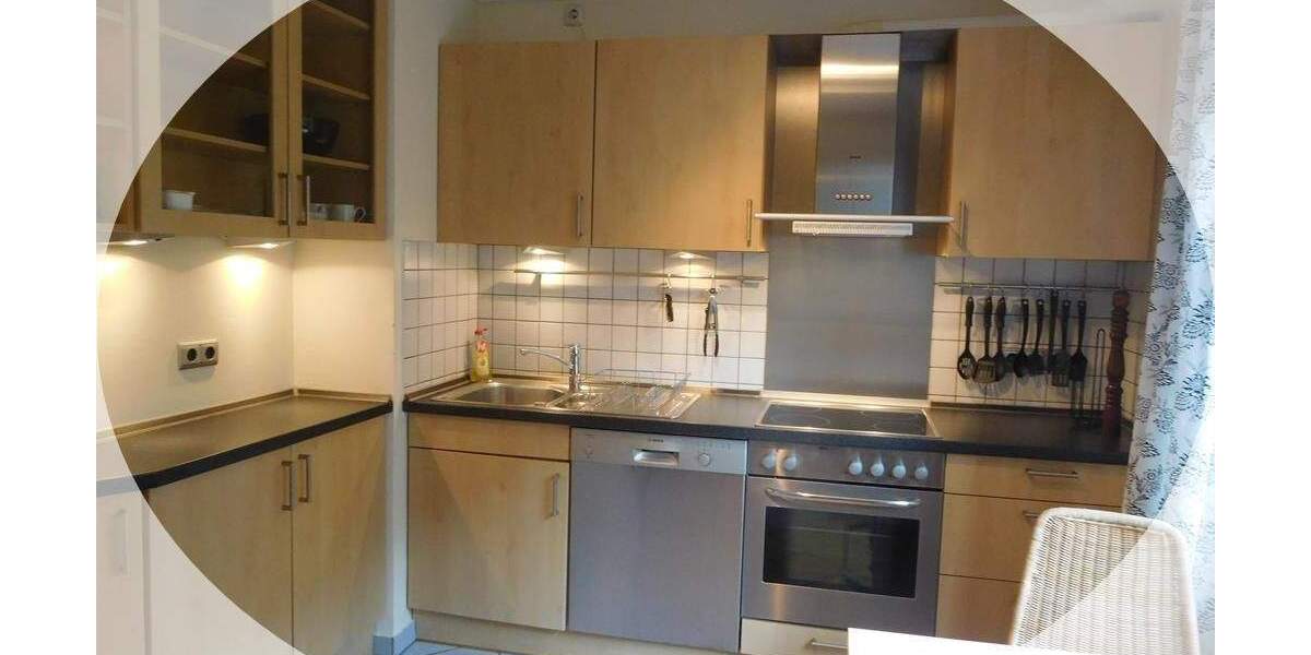 Etagenwohnung Wiesbaden Biebrich - 2 Zimmer, 90 m&sup2;, 1.400&euro; | Angebot:24386483