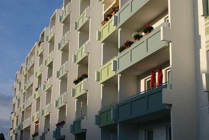 Wohnung Magdeburg Alt Olvenstedt - 3 Zimmer, 69 m&sup2;, 377&euro; | Angebot:26817715