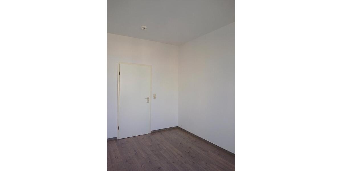 Etagenwohnung Bremerhaven - 3 Zimmer, 77 m&sup2;, 540&euro; | Angebot:26495866