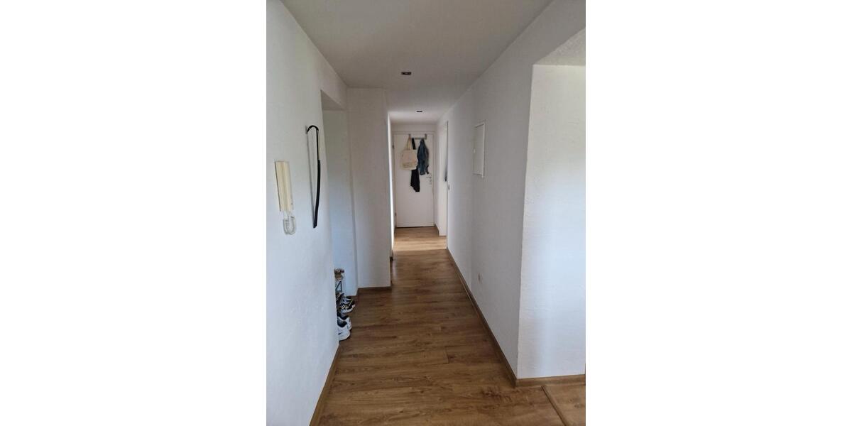 Dachgeschoßwohnung Bebra - 1 Zimmer, 60 m&sup2;, 425&euro; | Angebot:25172643