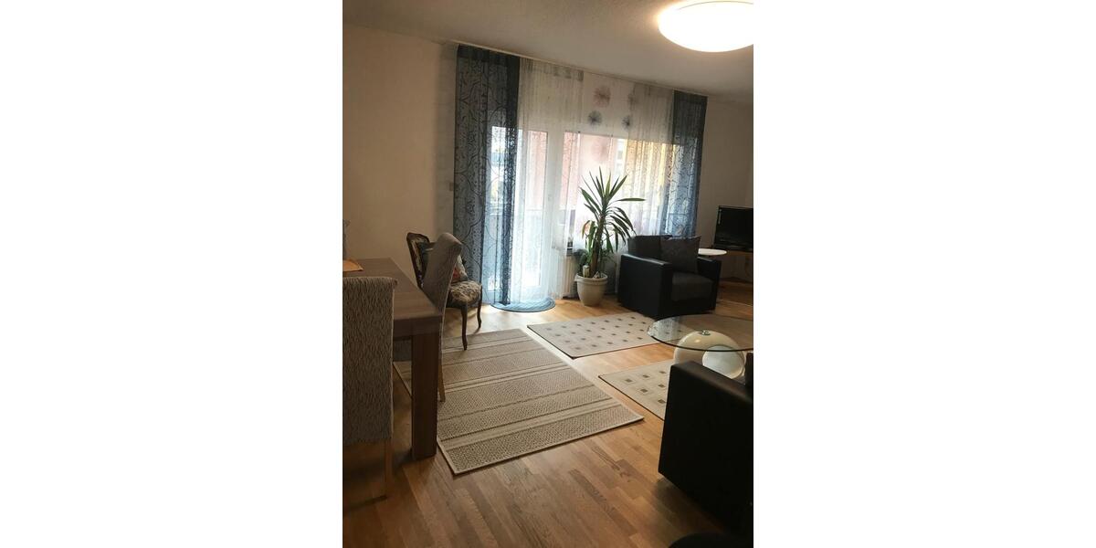 Etagenwohnung Bochum - 3 Zimmer, 81 m&sup2;, 925&euro; | Angebot:25238981