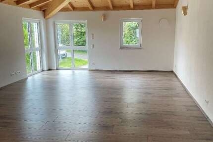 Wohnung zum Mieten in Fuchstal 895 € 90 m² 3 zimmer