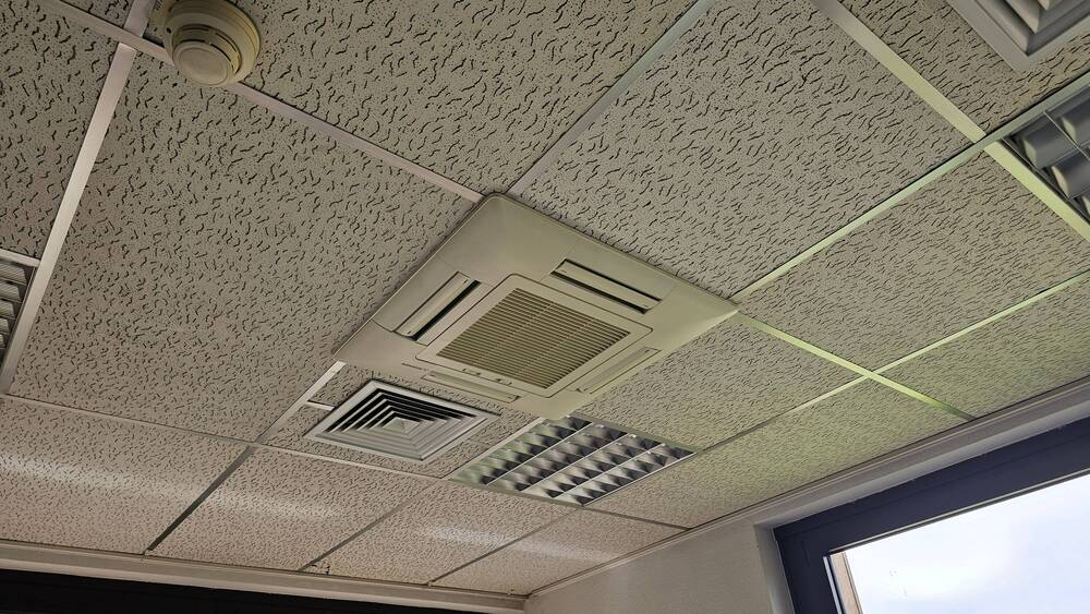 Gewerbeobjekt Freiburg im Breisgau St. Georgen - 1 Zimmer, 736 m&sup2;, 6.350&euro; | Angebot:25746096