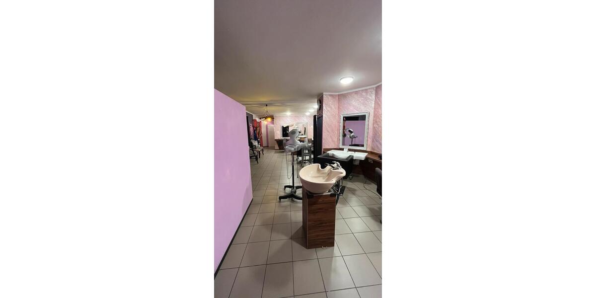 Friseursalon zu vermieten ab 01.01.2026 zimmer