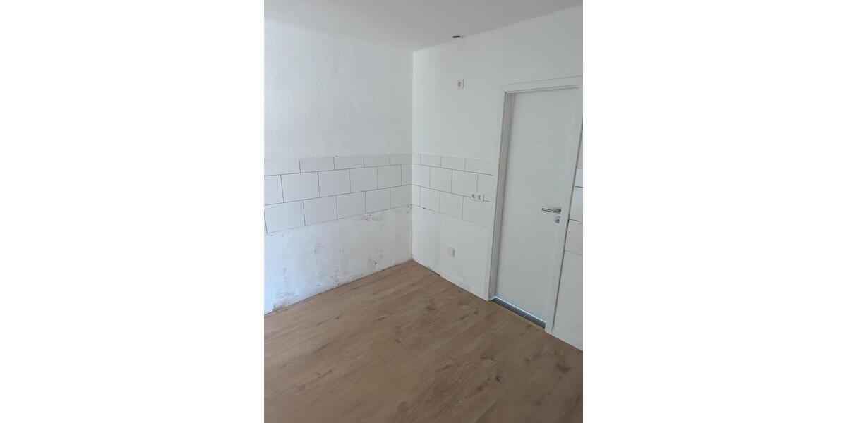 Etagenwohnung Erfurt Hochheim - 2 Zimmer, 49 m&sup2;, 520&euro; | Angebot:25225269