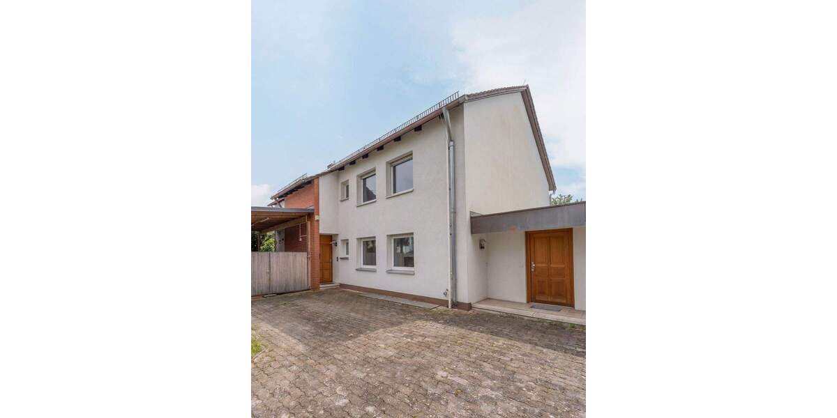 Etagenwohnung Fürth Unterfürberg - 4 Zimmer, 125 m&sup2;, 1.595&euro; | Angebot:25356016