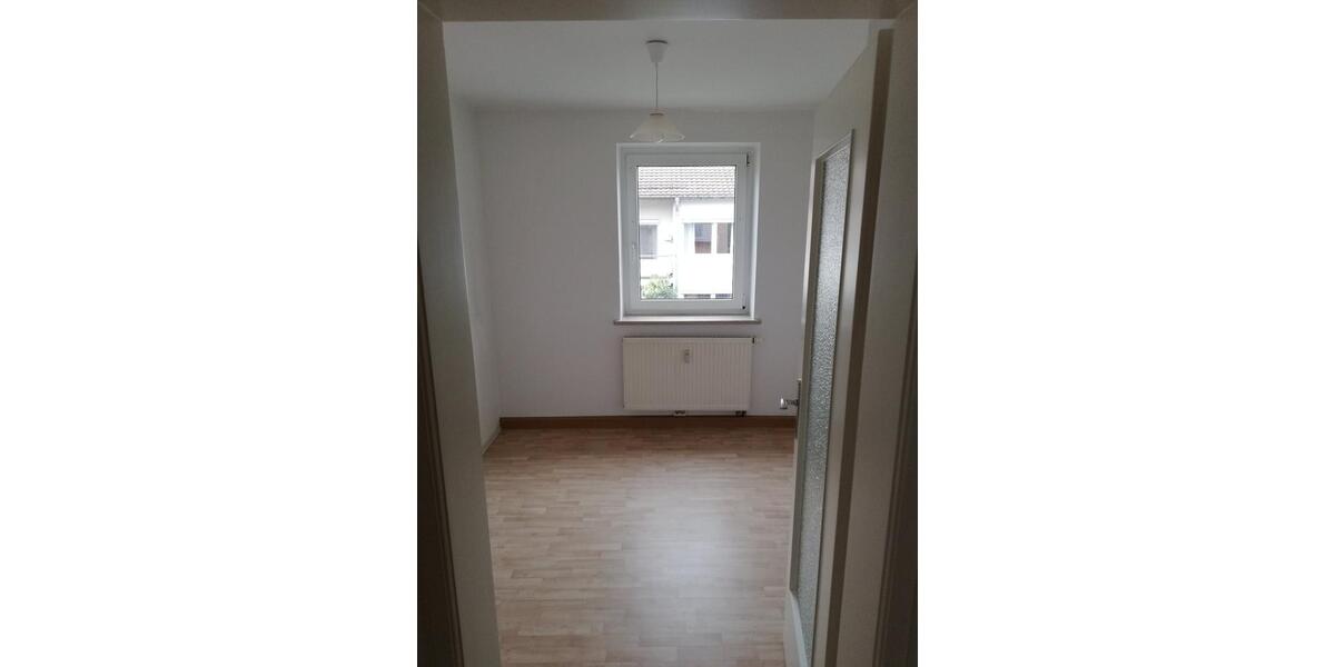 Etagenwohnung Arnstorf - 3 Zimmer, 88 m&sup2;, 650&euro; | Angebot:26674751