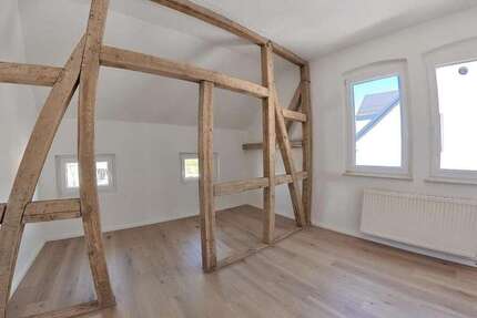Haus Elsterberg - 7 Zimmer, 135 m&sup2;, 1.200&euro; | Angebot:26584120