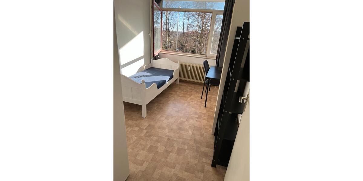 Wohnen auf Zeit Hannover Vahrenwald-List - 6 Zimmer, 105 m&sup2;, 500&euro; | Angebot:25368567