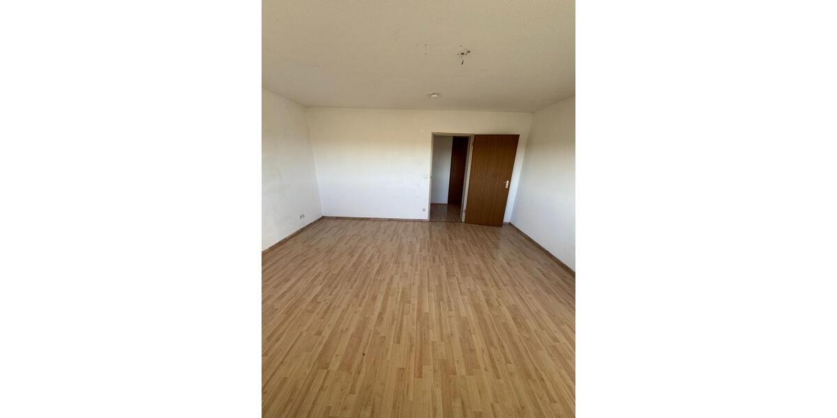 Etagenwohnung Zirndorf - 3 Zimmer, 80 m&sup2;, 895&euro; | Angebot:26294851