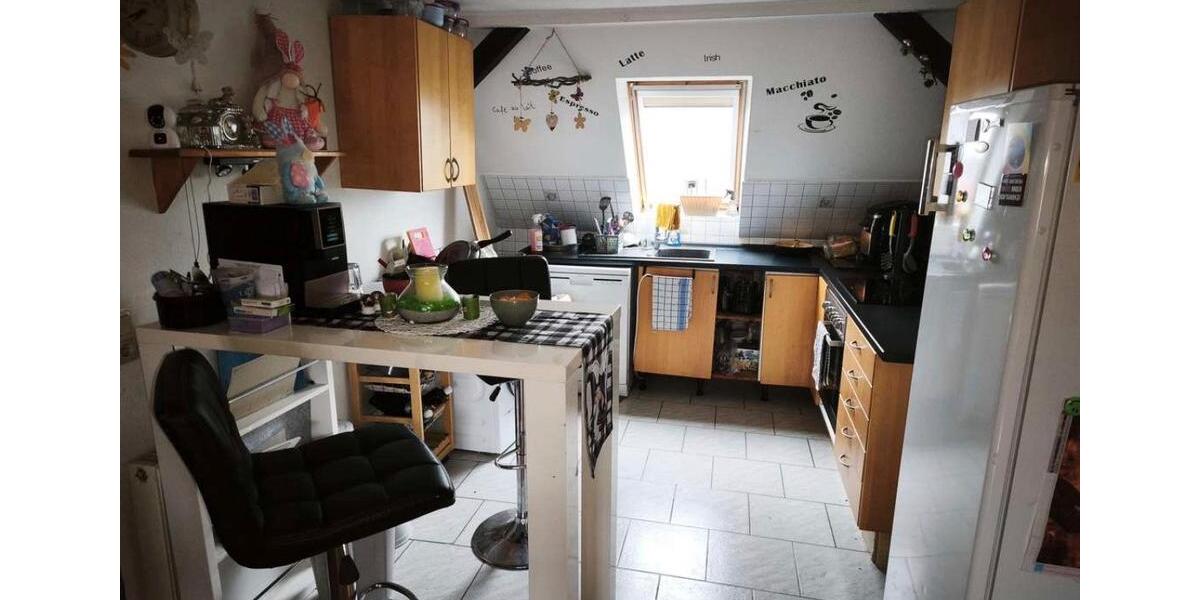 Dachgeschoßwohnung Staßfurt - 4 Zimmer, 75 m&sup2;, 425&euro; | Angebot:26022927