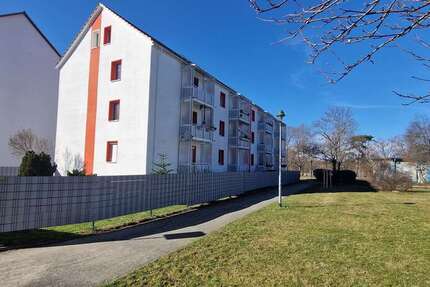 Wohnung Halberstadt Wehrstedt - 4 Zimmer, 73 m&sup2;, 490&euro; | Angebot:25404840