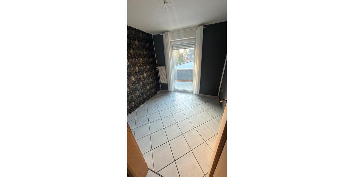 Etagenwohnung Rheda-Wiedenbrück Wiedenbrück - 4 Zimmer, 98 m&sup2;, 650&euro; | Angebot:25025762