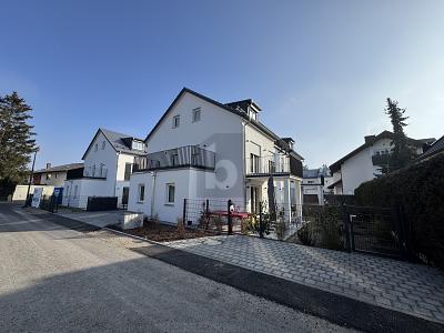 ERSTBEZUG: ENERGIEEFFIZENTER NEUBAU M. TERRASSEN - Etagenwohnung Gilching | Angebot:25104625