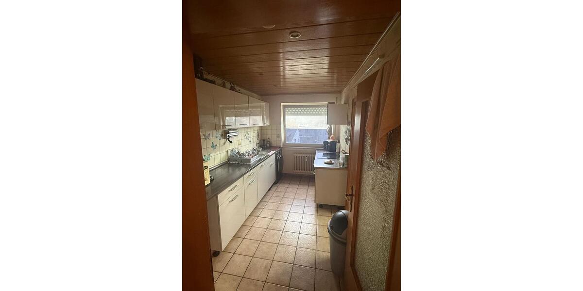 Etagenwohnung Siegen Kaan-Marienborn - 5 Zimmer, 109 m&sup2;, 980&euro; | Angebot:25022941