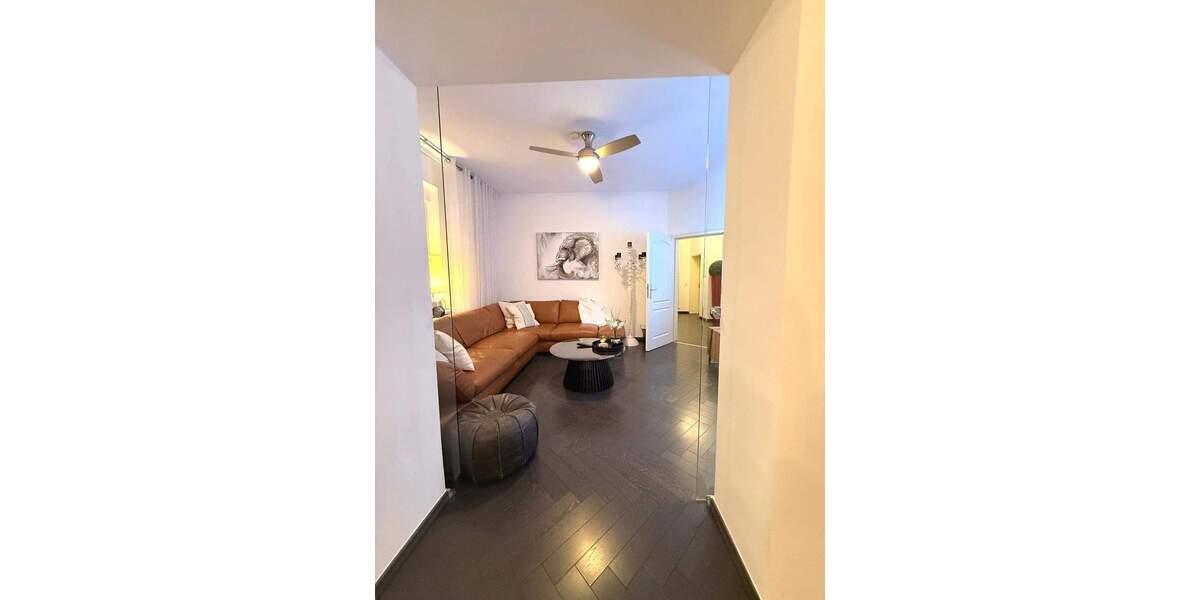 Etagenwohnung Hanau Lamboy - 3 Zimmer, 124 m&sup2;, 1.600&euro; | Angebot:24876555